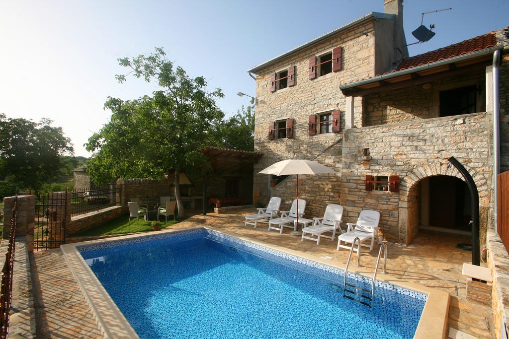 Oprtalj Villa Maria חדר תמונה