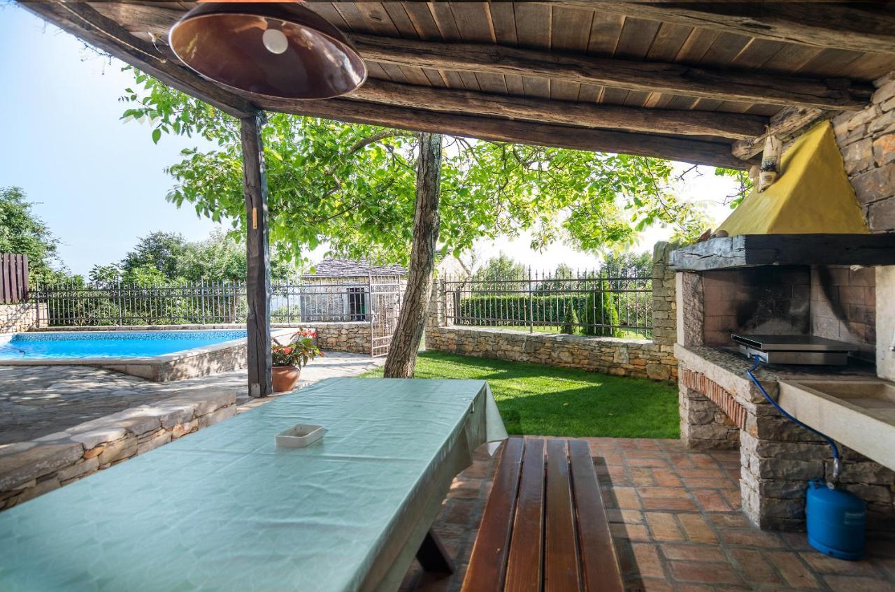 Oprtalj Villa Maria מראה חיצוני תמונה